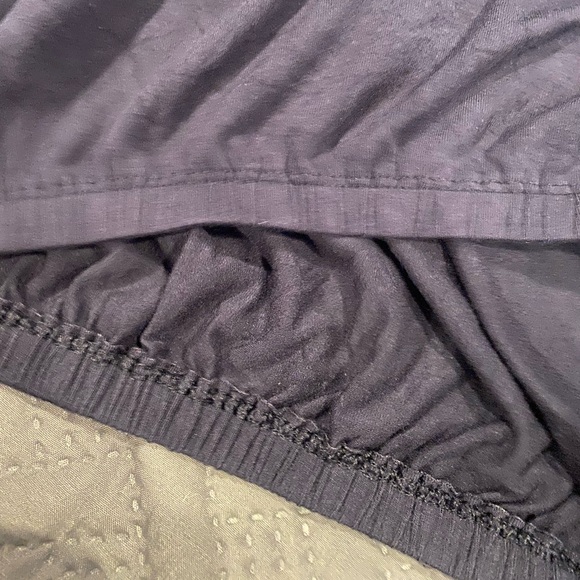 Express Short Puffed Sleeve Shirt - Picture 4 of 7